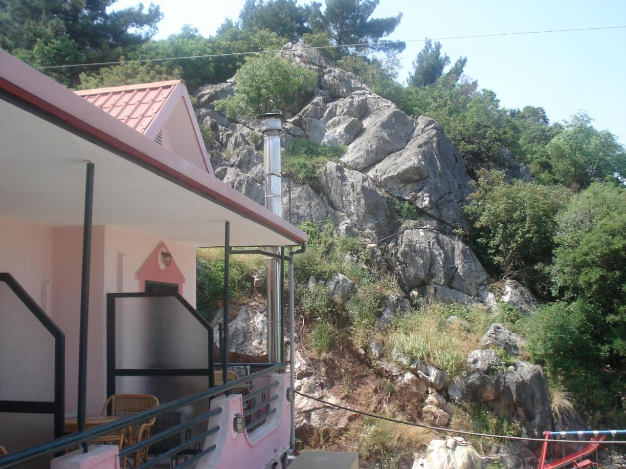 Apolis Hotel Mouzaki Екстериор снимка